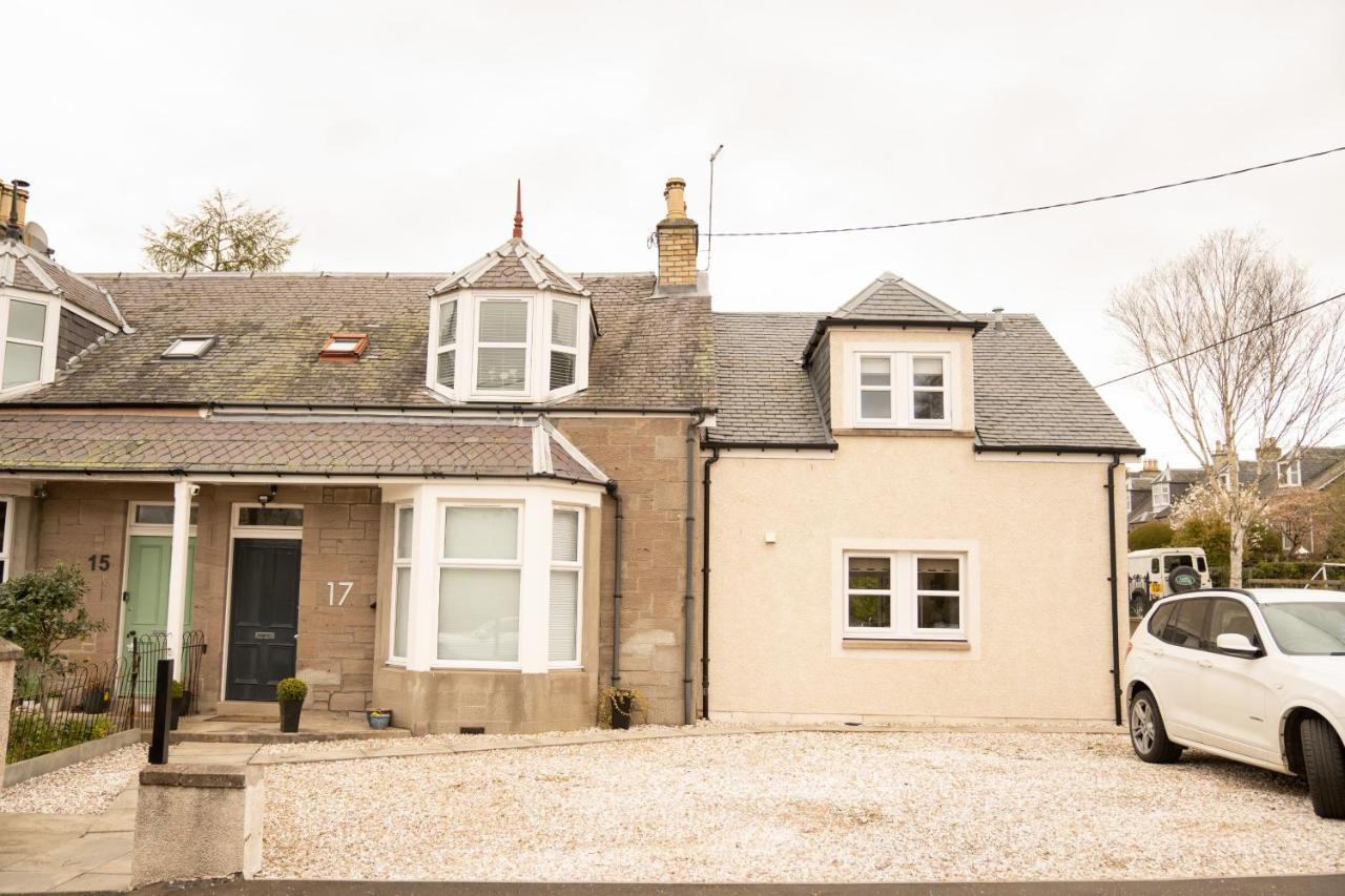 4 Private Bedroom House With 3 Parking Spaces Free Perth Exterior foto